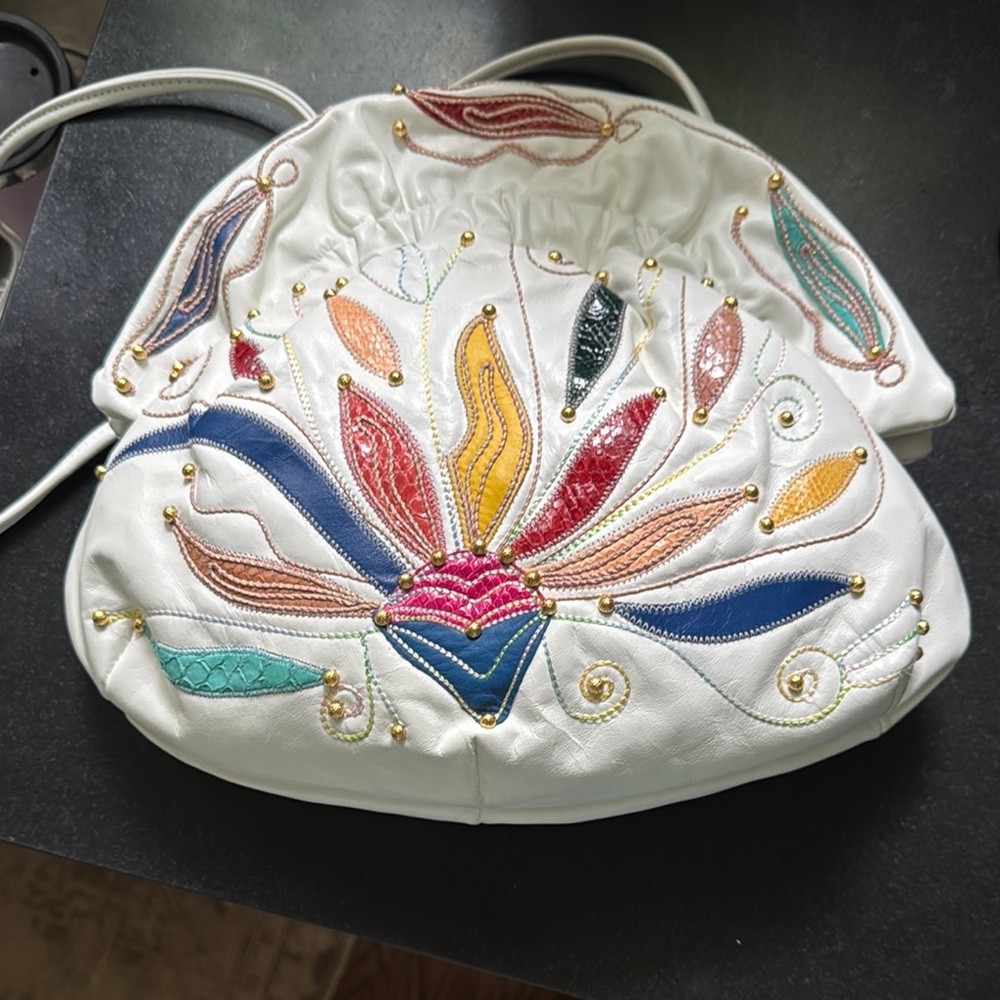 Vintage 1980s White Shoulder Bag with gold beading and skin colorful embroidery